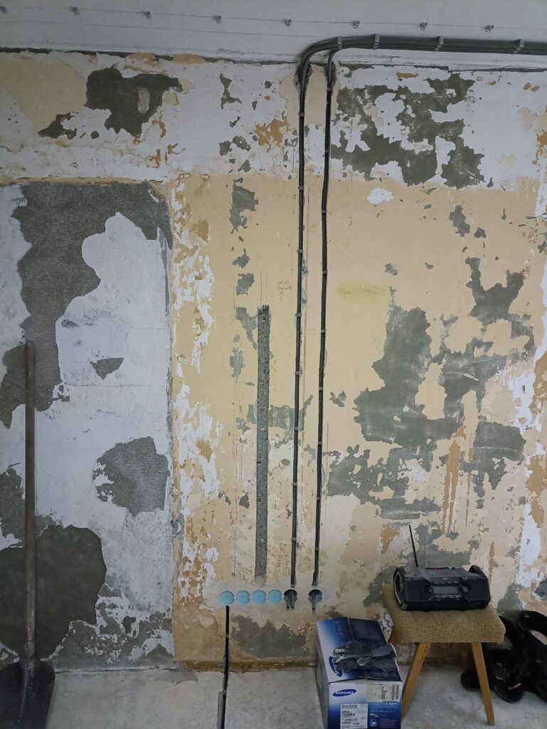Rekonštrukcia bytu, elektroinštalácie, Trebišov