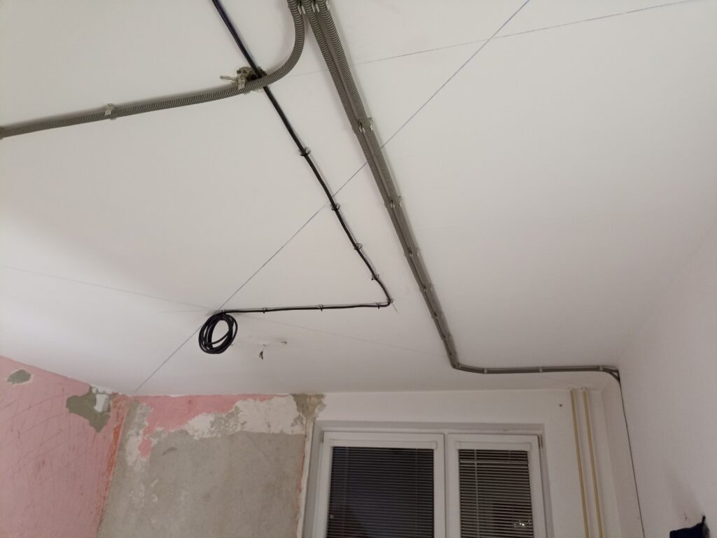 Rekonštrukcia bytu, elektroinštalácie, Trebišov