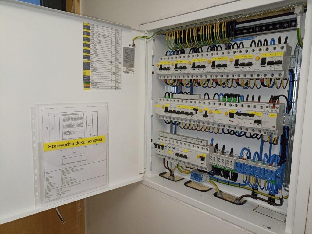 Elektroinštalácie na mieru, rekreačná chata, Domaša